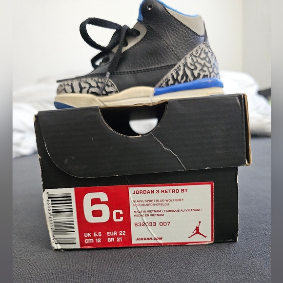 Jordan Kids shoes - Picture 9 of 9